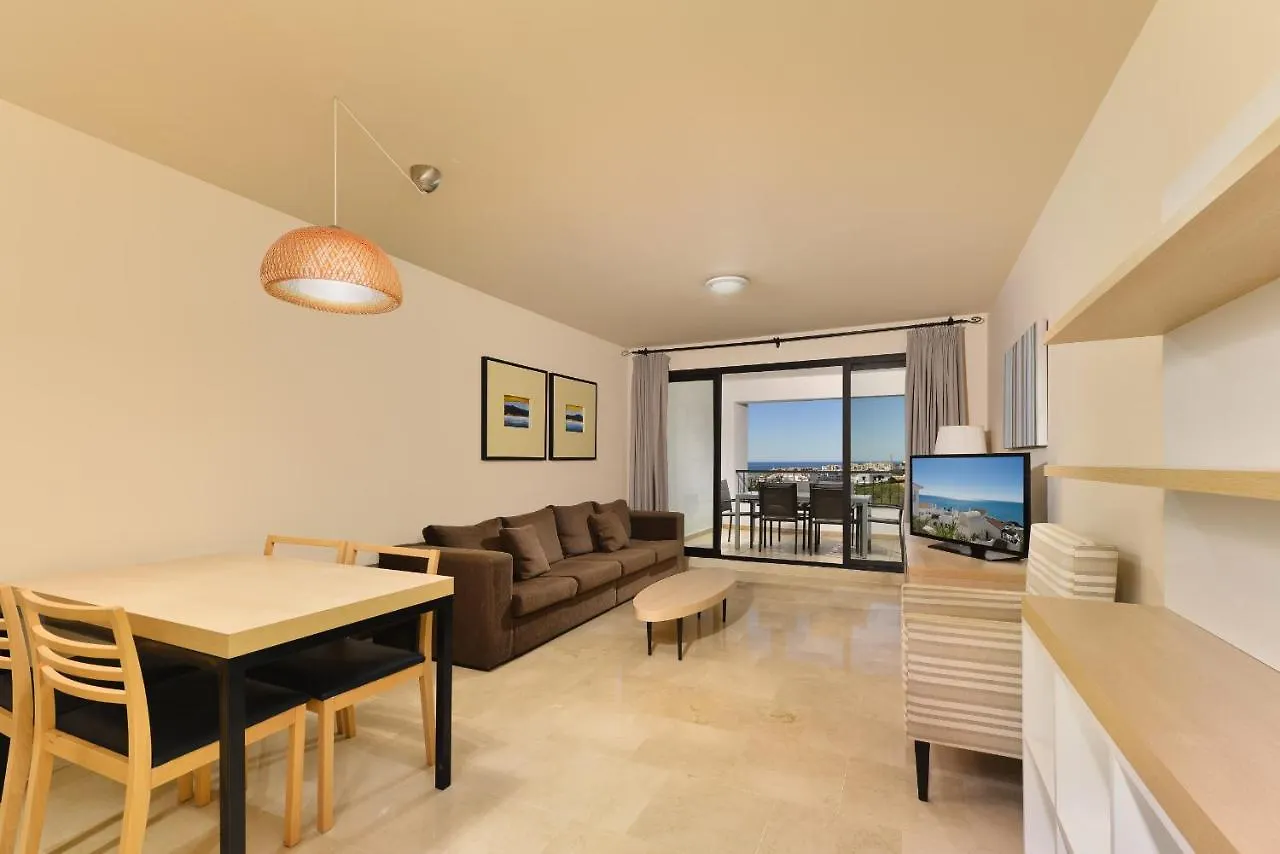 Exclusivo Apartamento De 2 Dormitorios Vista Mar Lateral Torrox Spain