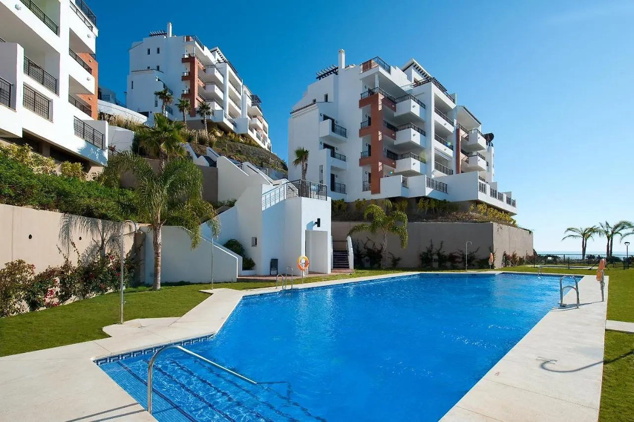 Exclusivo Apartamento De 2 Dormitorios Vista Mar Lateral Torrox
